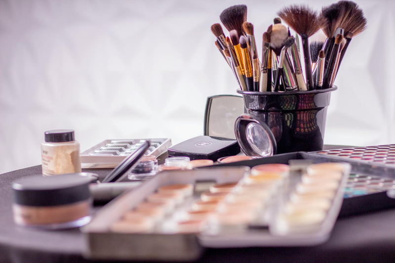 Makeup & Accessories