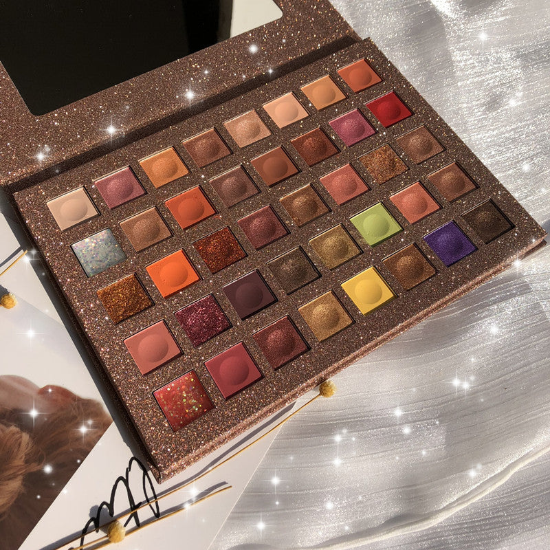 40-Color Eyeshadow Palette for Beginners and Wholesale